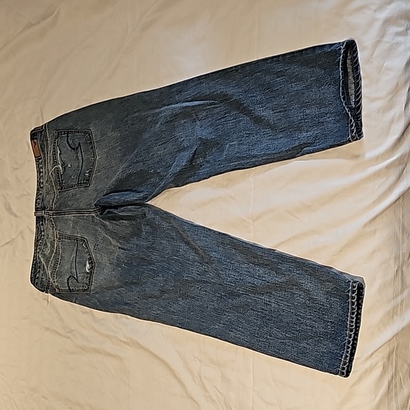 Gently used American eagle boy crop jeans - Picture 4 of 7